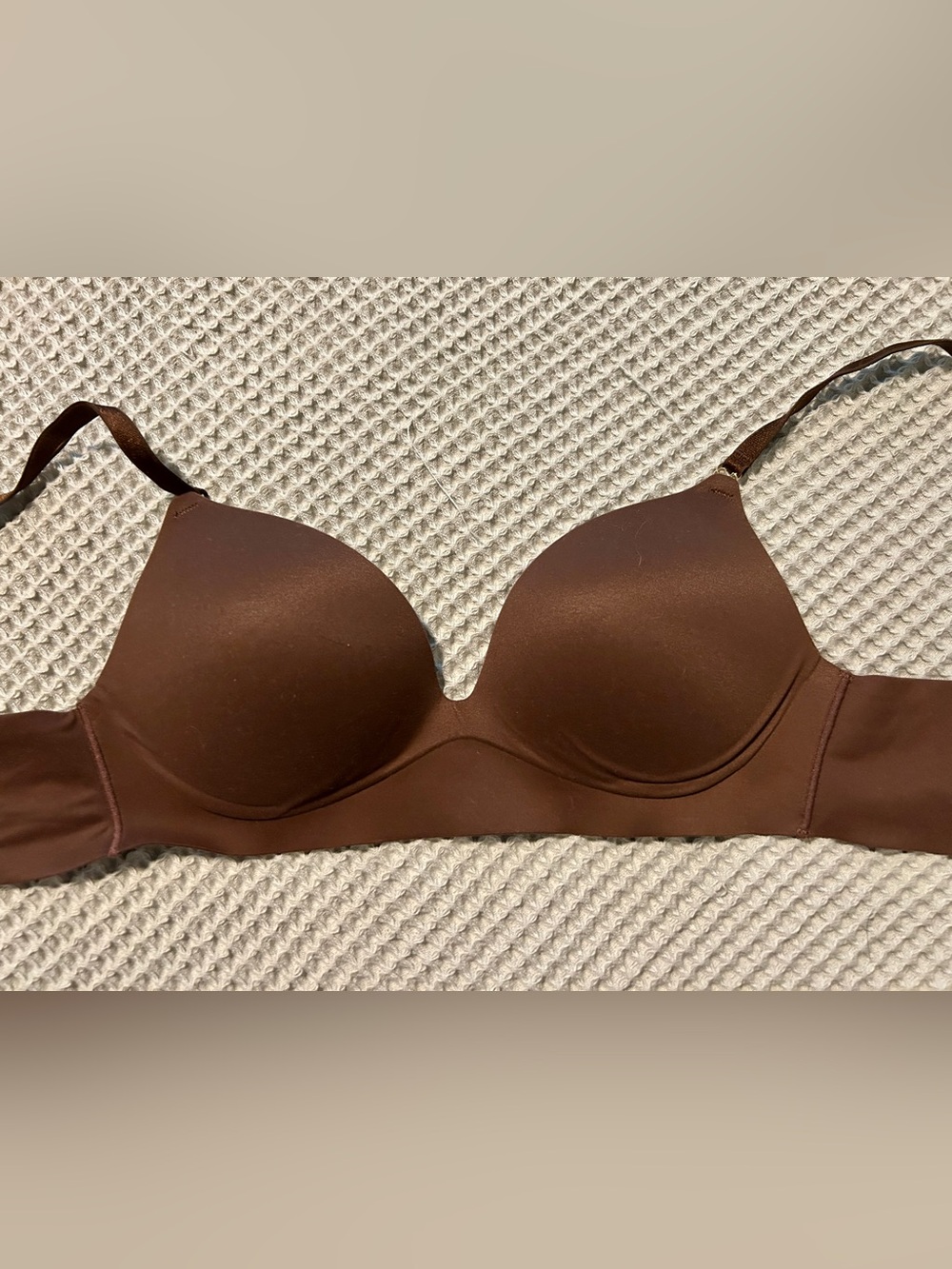 Victoria’s Secret Dream Angels Lightly Padded Push-Up T-Shirt Bra